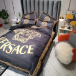 Black Gold Versace Medusa Luxury Branded Logo Design Bed Sheet Crystal Velvet 4 Pieces Bedding Set