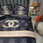 Black Gold Double C Design Chanel Luxury Brand Logo Bed Sheet Crystal Velvet Bedding Set