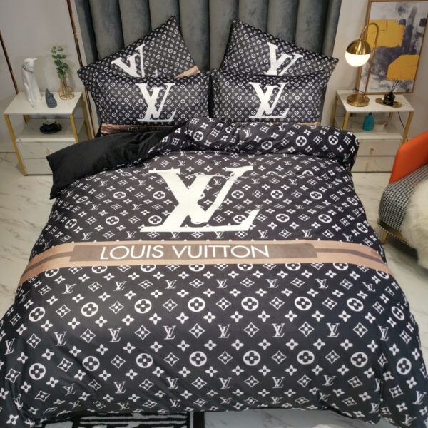 Black Louis Vuitton LV Luxury Branded Logo Design Bed Sheet Crystal Velvet 4 Pieces Bedding Set