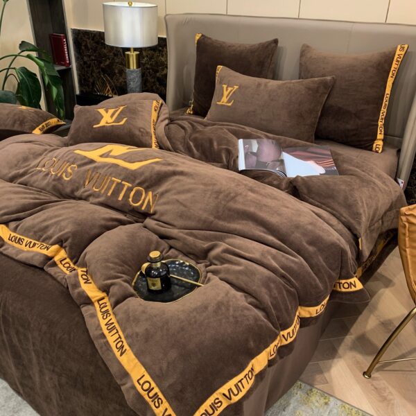 Brown Gold Louis Vuitton LV Milk Velvet Bedding Set