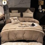 Brown Hermes Horse Milk Velvet Bedding Set