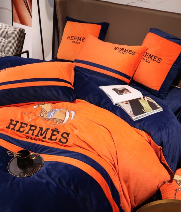 Navy Orange Hermes Horse Milk Velvet Bedding Set