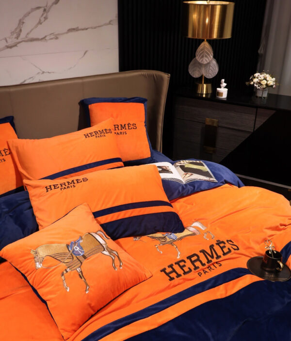 Navy Orange Hermes Horse Milk Velvet Bedding Set