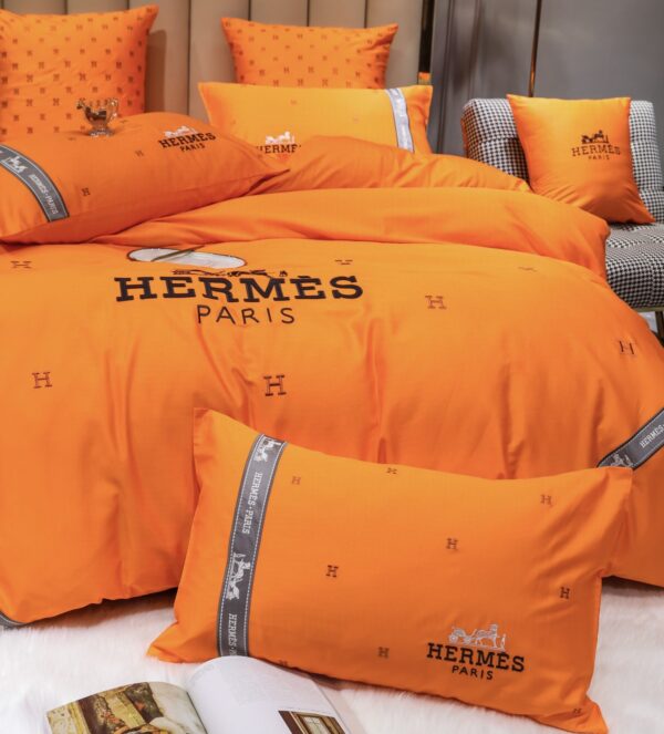 Luxury Branded Logo Hermes Design Bed Sheet Egyptian Cotton 4 Pieces Bedding Set