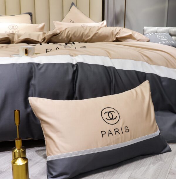 Chanel Classic Double C Design Luxury Egyptian Cotton Bed Sheet Branded Logo 4 Pieces Bedding Set