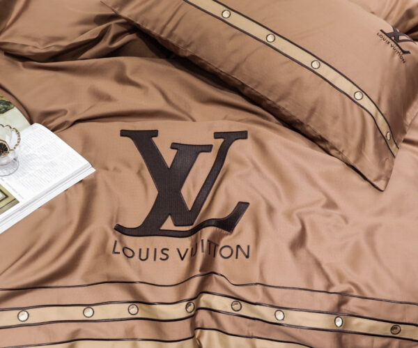 Louis Vuitton Luxury Branded Logo Brown Bed Sheet Egyptian Cotton 4 Pieces Bedding Set