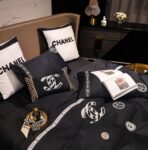 Classic Plain Black Chanel Logo Luxury Egyptian Cotton Bed Sheet 4 Pieces Bedding Set