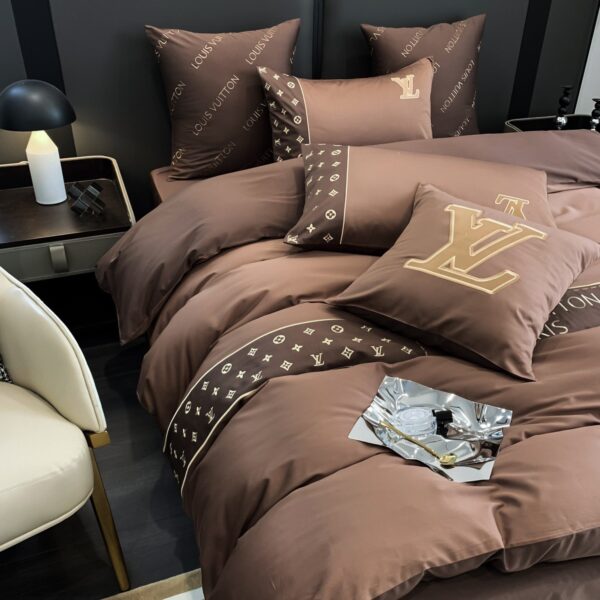 Louis Vuitton Monogram Luxury Branded Logo Bed Sheet Egyptian Cotton 4 Pieces Bedding Set