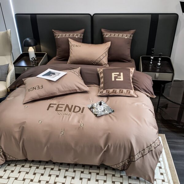 Fendi Roma Luxury Egyptian Cotton Bed Sheet Branded Logo Design 4 Pieces Bedding Set